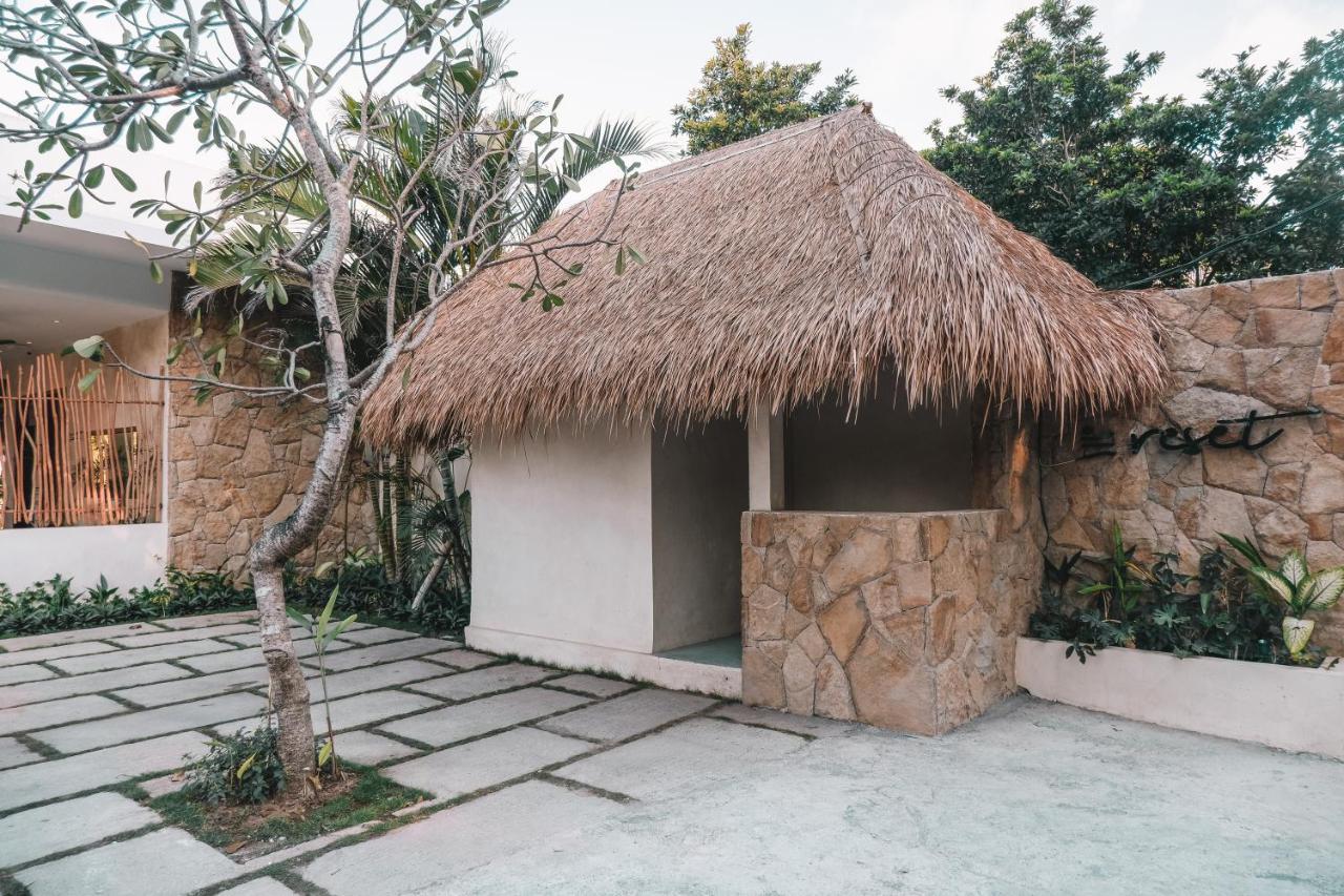 Reset Lombok Hotel Kuta  Eksteriør billede